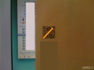 QRコードにピントが合うように撮影。