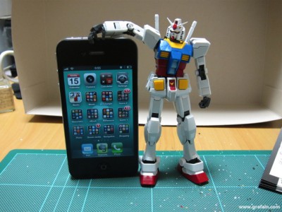 iPhone とサイズ比較。