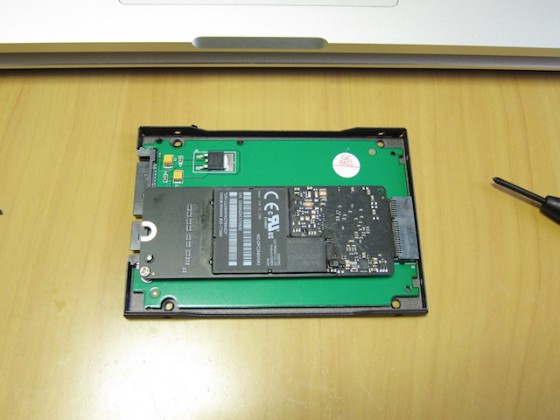 2.5'' 用互換アダプター。