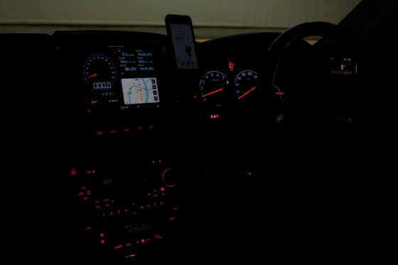 iPad mini を車載。